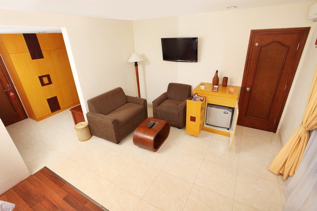 Hotel Baron Indah Solo Dış mekan fotoğraf