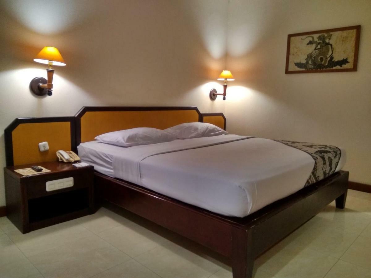 Hotel Baron Indah Solo Dış mekan fotoğraf
